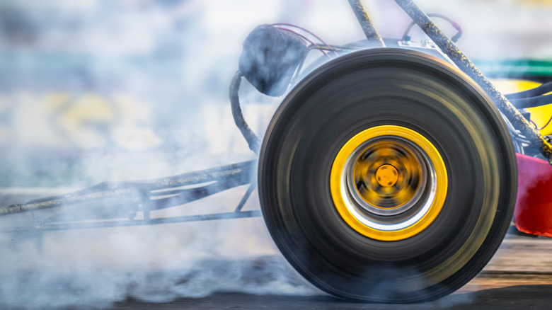 Dragster tire spinning for traction