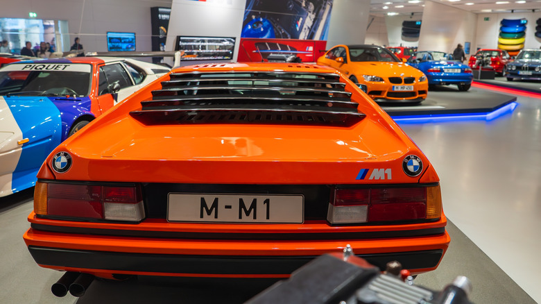 Rear view of a 1981 BMW M1 with window louvers