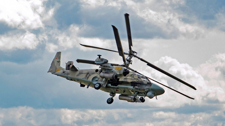 Kamov Ka-52 Alligator tailless attack helicopter in-flight, right-side view