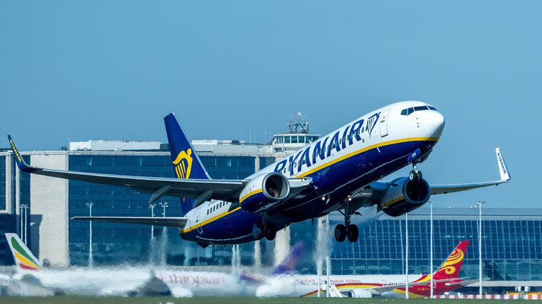 A Ryanair Boeing 737-800 taking off.