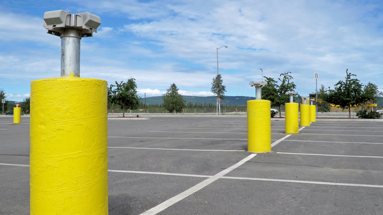 Parking lot electrical outlets in Alaska