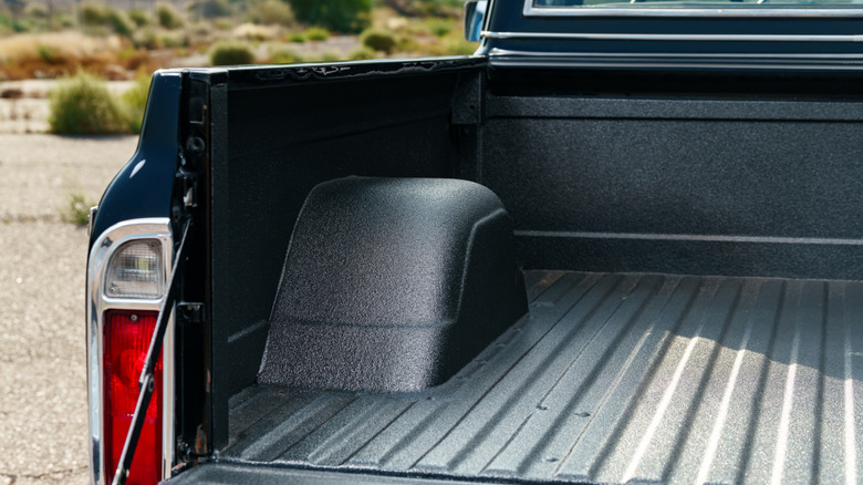 Close-up of truck bed with ridges