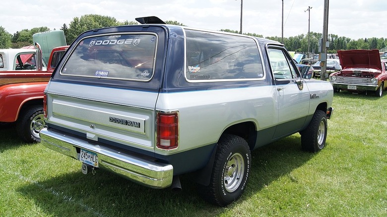 1990 Dodge Ramcharger truck