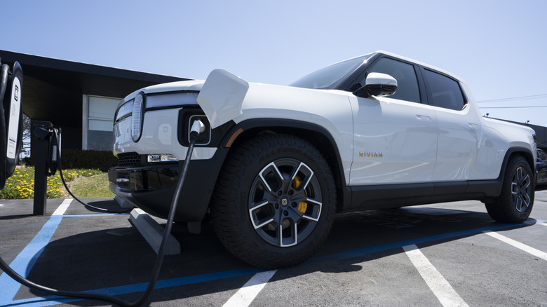 Rivian R1T