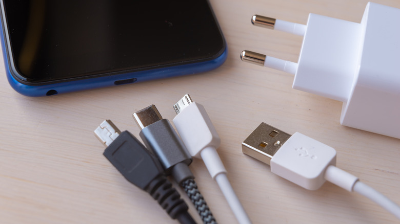 different types of USB ports