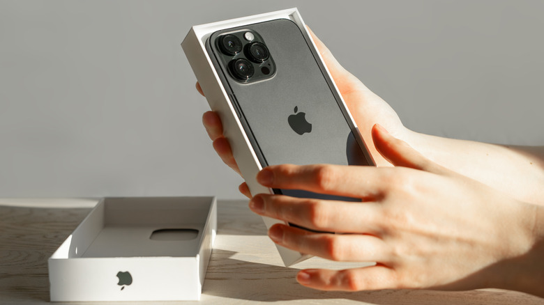 Unboxing a grey color iPhone 14 Pro Max