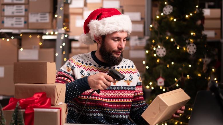 Man scanning package