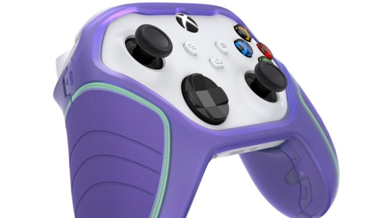 Xbox controller with Otterbox Shell