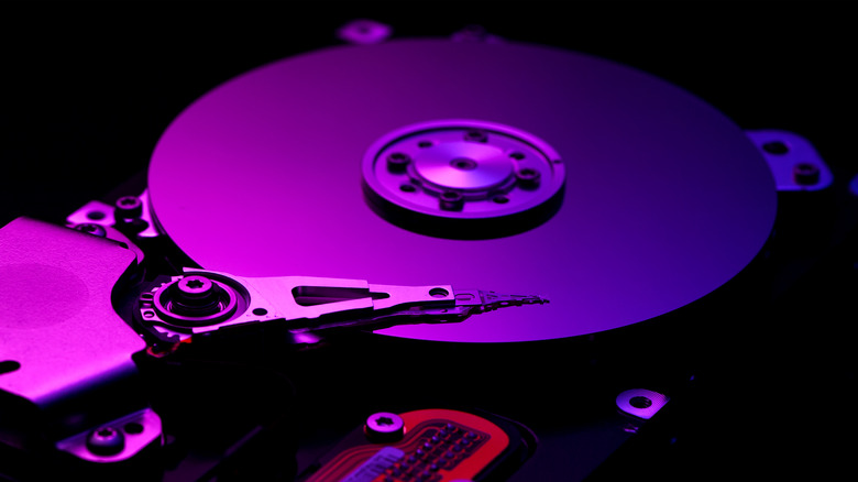 hard disk drive