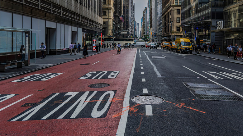 nyc bus lane
