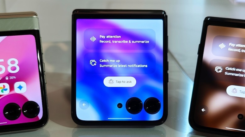 Motorola foldable smartphones