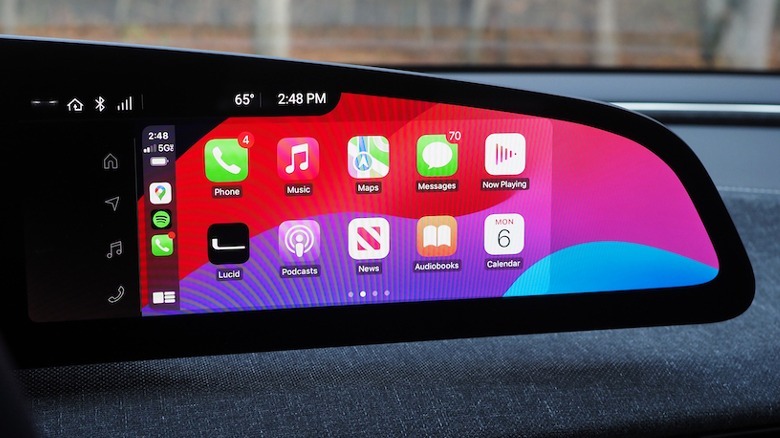 Wireless Apple CarPlay on Lucid Air Pure