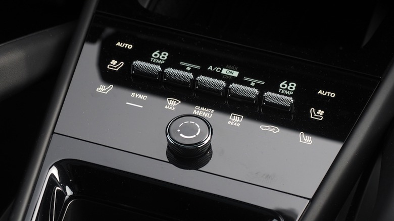 Center console controls