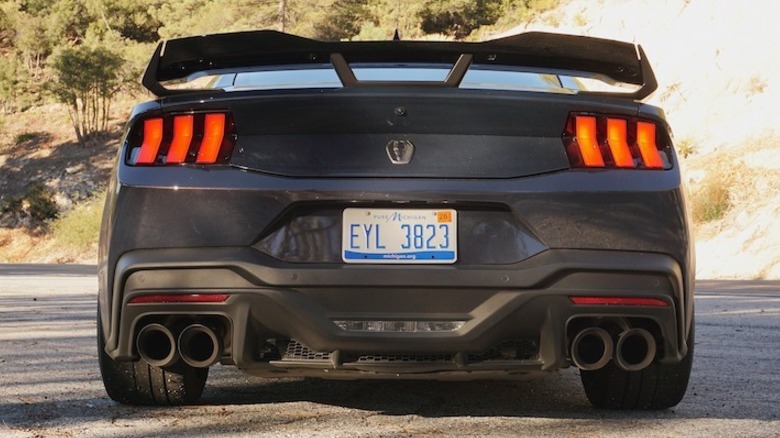 2025 Ford Mustang Dark Horse Premium Exhaust