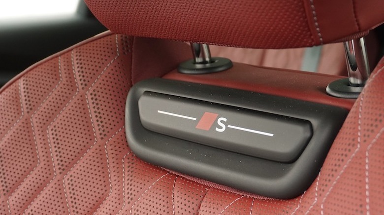 2025 Audi S6 e-tron Sportback front seat