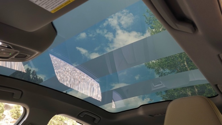 Audi electrochromatic roof