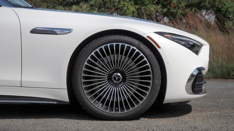 Front wheel side view