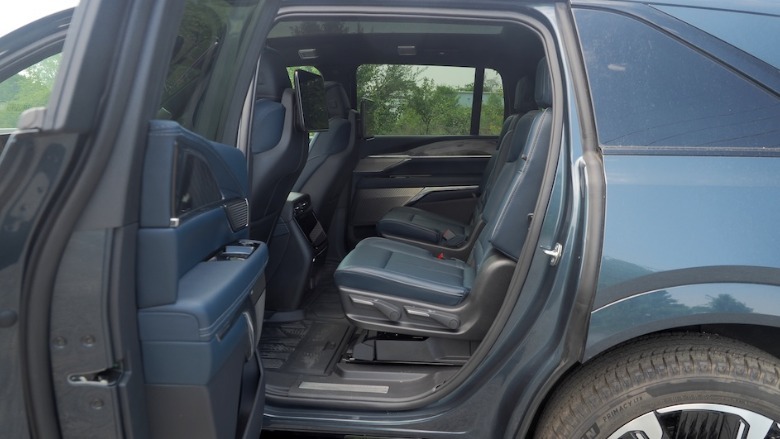 Escalade IQ second row