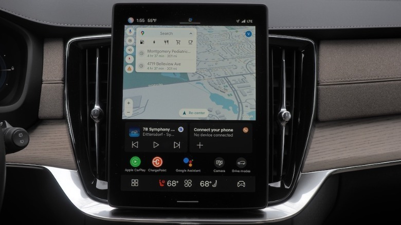 2025 XC90 touchscreen