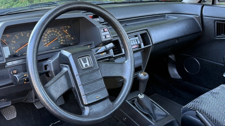 Second generation Honda Prelude interior