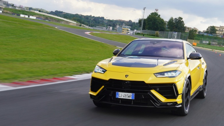 Urus Performante