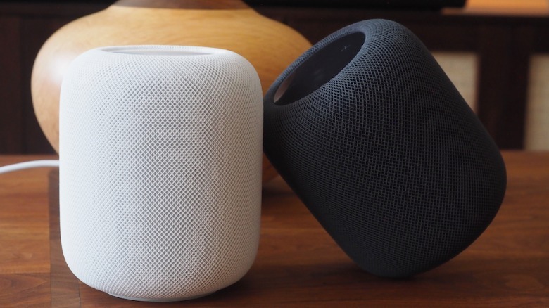 Apple HomePod speakers