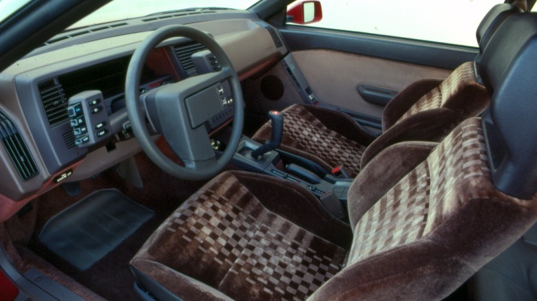 Subaru XT interior seats