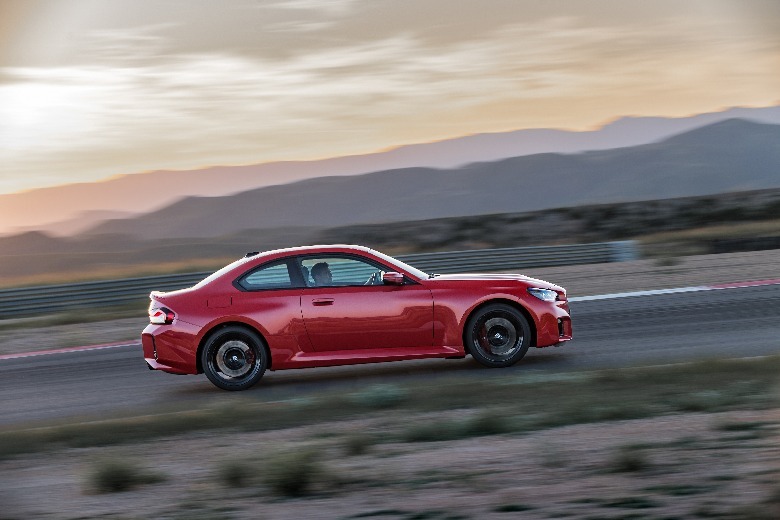 2023 BMW M2