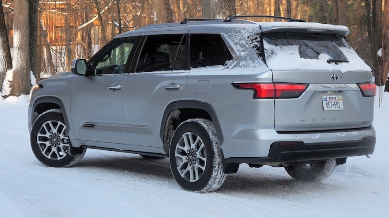 Sequoia rear 3/4 view