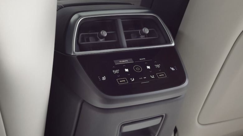 Air rear control panel