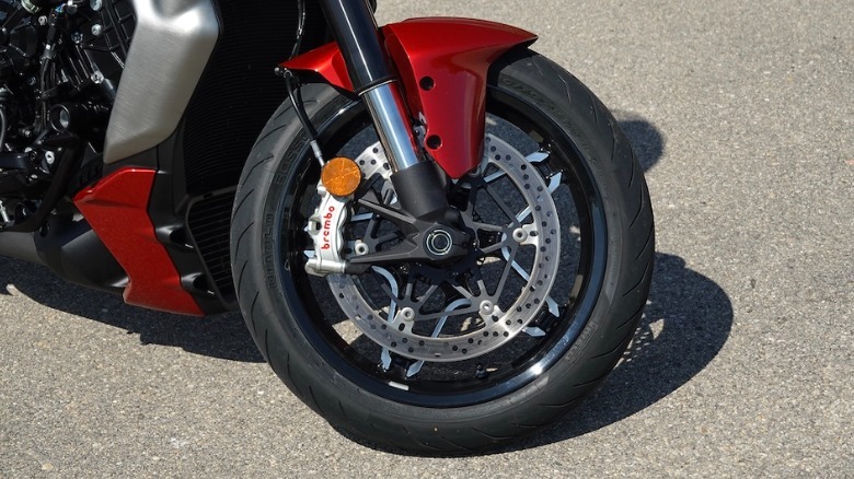Front wheel detail
