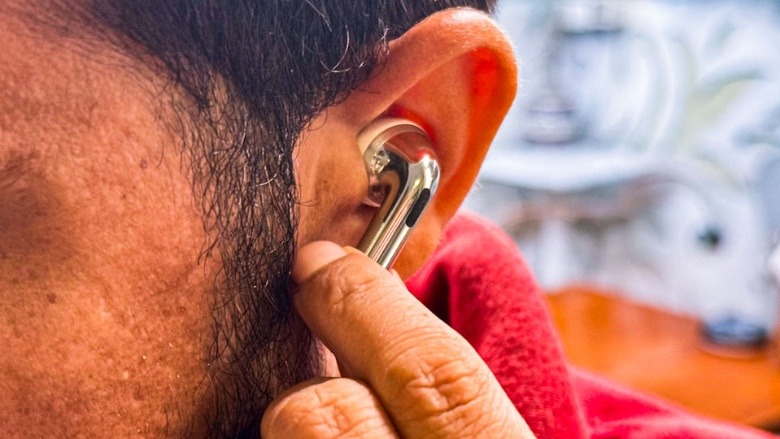 OnePlus Buds Pro 3 earbuds.