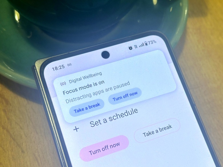 Focus mode enabled on Android.