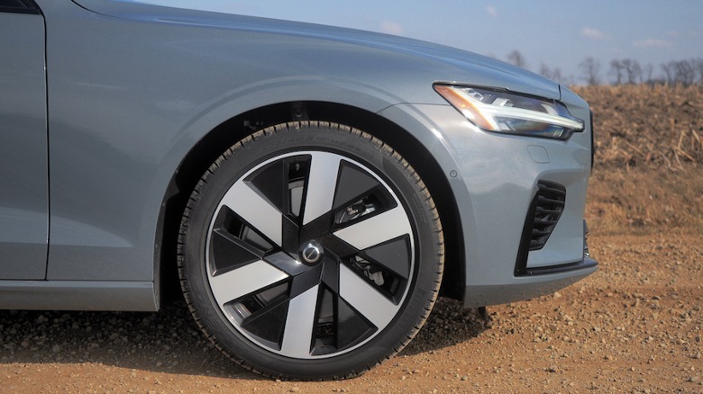 front wheel and fender