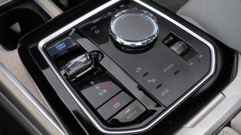 BMW controls gear selector