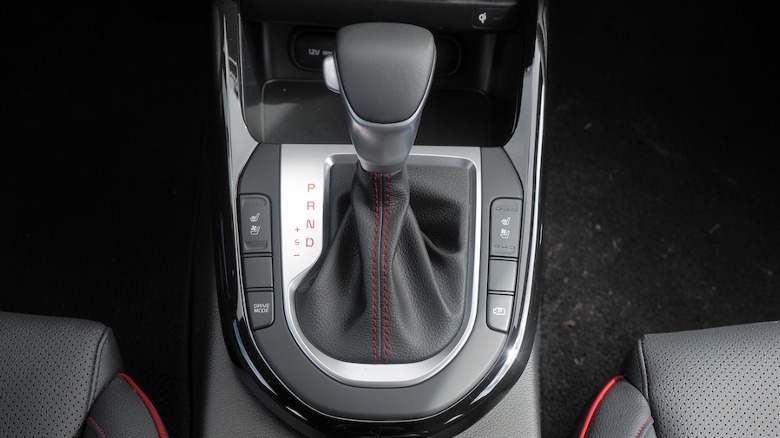 Transmission shifter