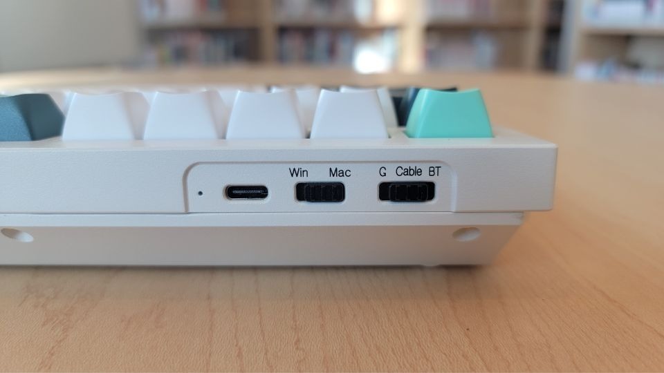 switching between system and connectivity mode on Keychron Q1 HE