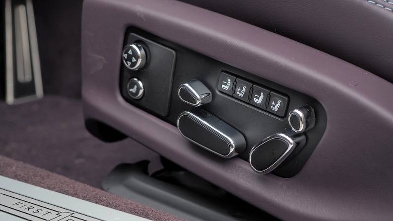 Seat controls