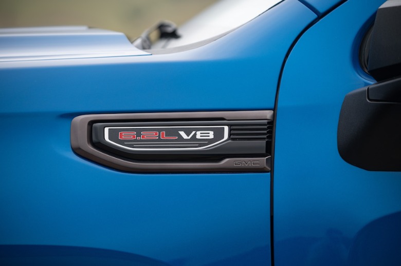 6.2L V8 badge