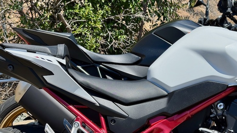 Honda CB750 Seat Height vs CB1000 Seat Height