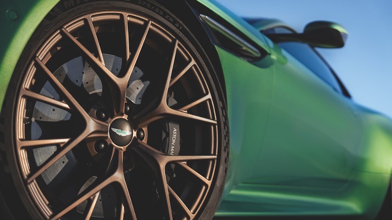 DB12 wheel