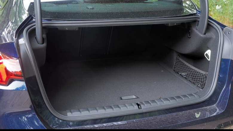 2 Series Gran Coupe trunk open