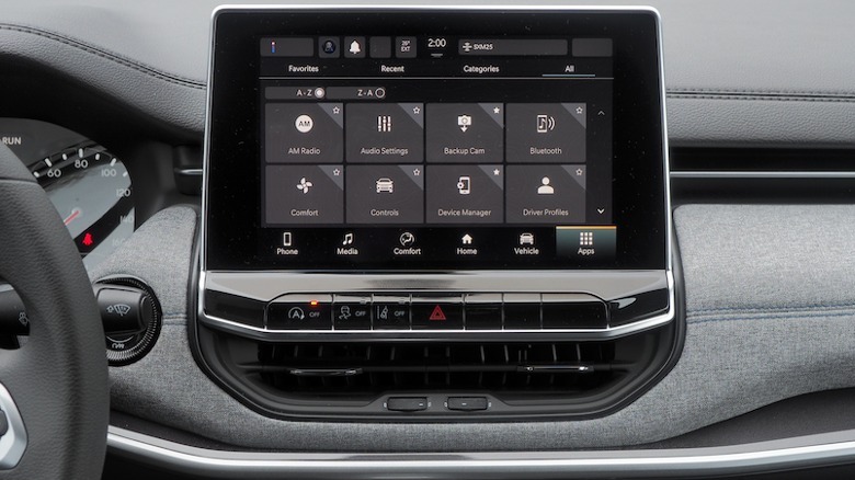 Jeep touchscreen