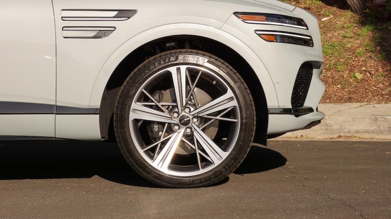 Genesis GV80 Coupe Front Wheel