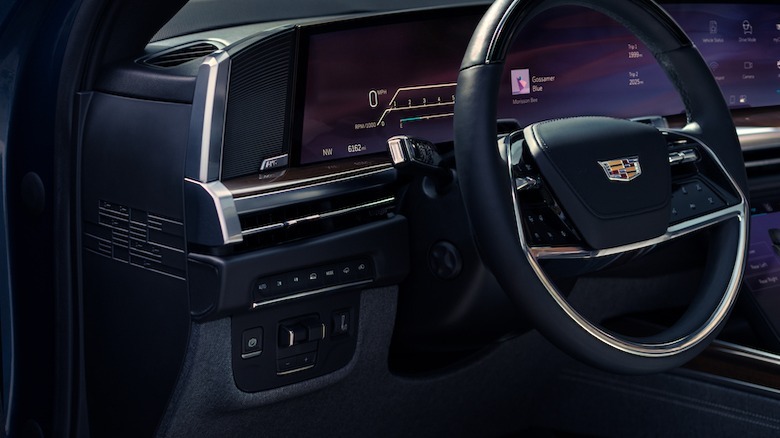 2025 Escalade steering wheel