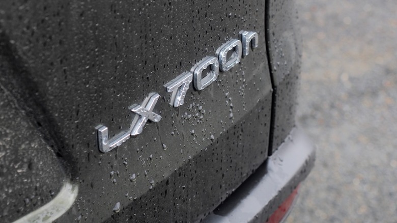 LX 700h badge