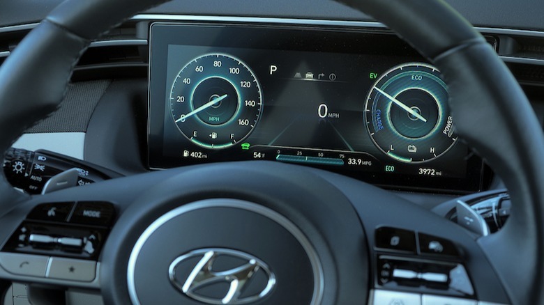 Tucson Hybrid instrument cluster