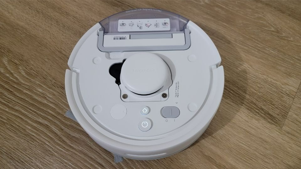 underneath top panel of switchbot k10+