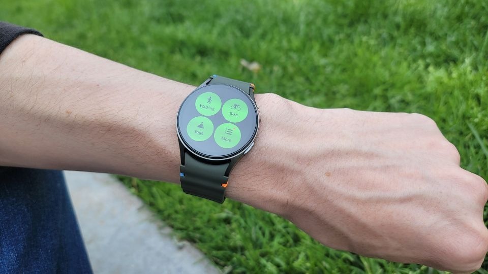 samsung galaxy watch 7 activities