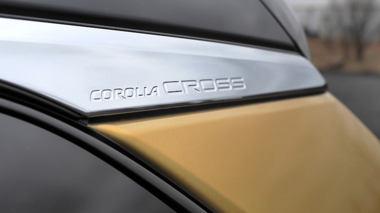 Corolla Cross badge